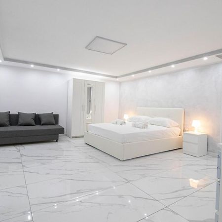 Vincenza Apartment Naples Exterior photo