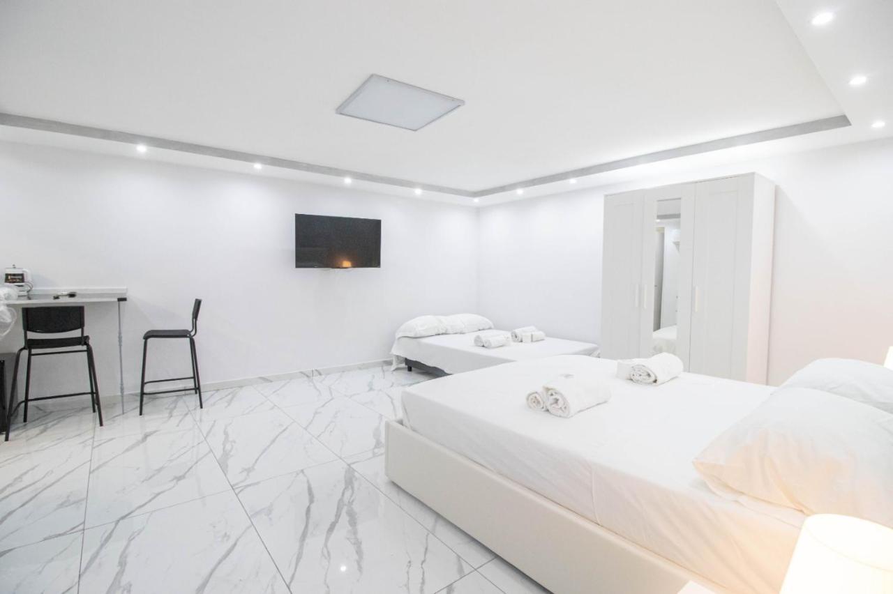 Vincenza Apartment Naples Exterior photo