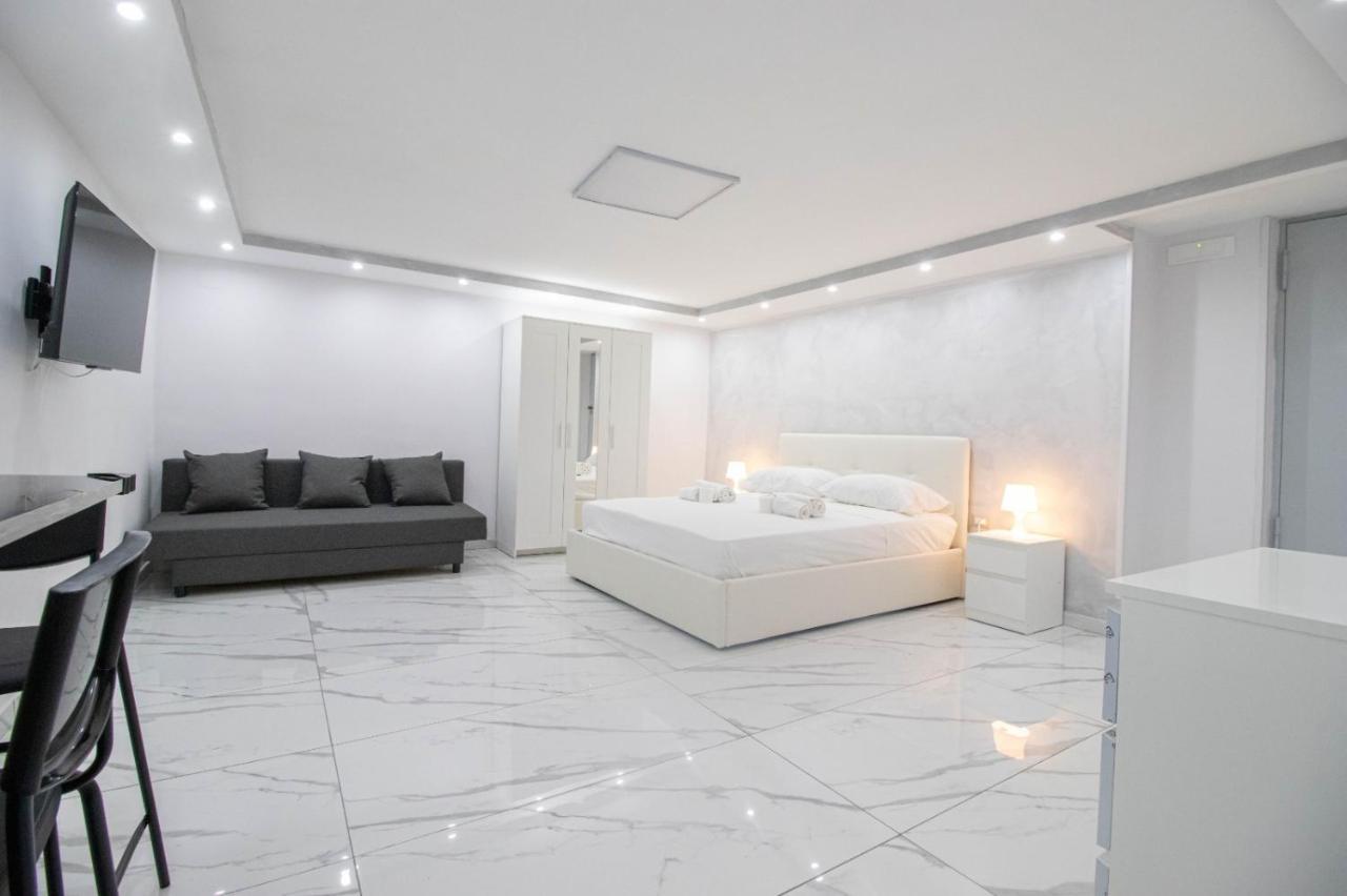 Vincenza Apartment Naples Exterior photo